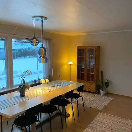 Tatil Evi Aurora House Under The Mountain *