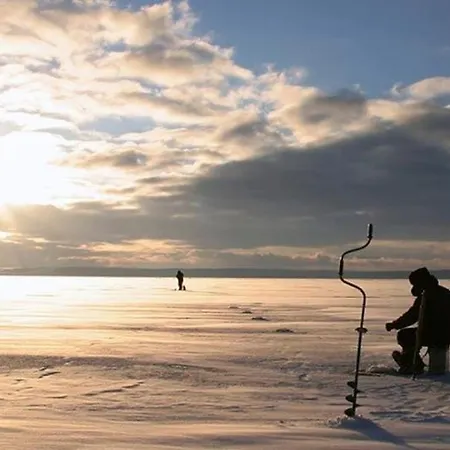 Aurora House Under The Mountain Hébergement de vacances Tromsø